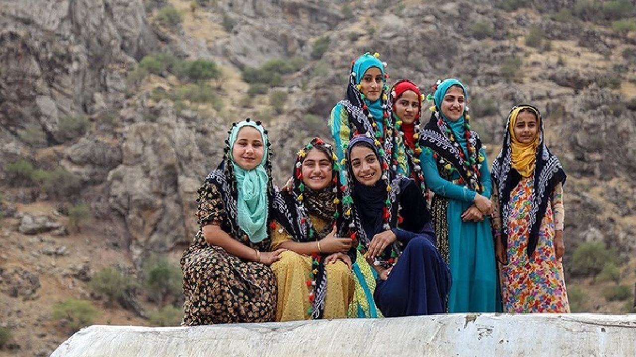 «اورامان» الگویی از مقاومت فرهنگی در برابر تغییرات بیرونی «اورامان» الگویی از مقاومت فرهنگی در برابر تغییرات بیرونی