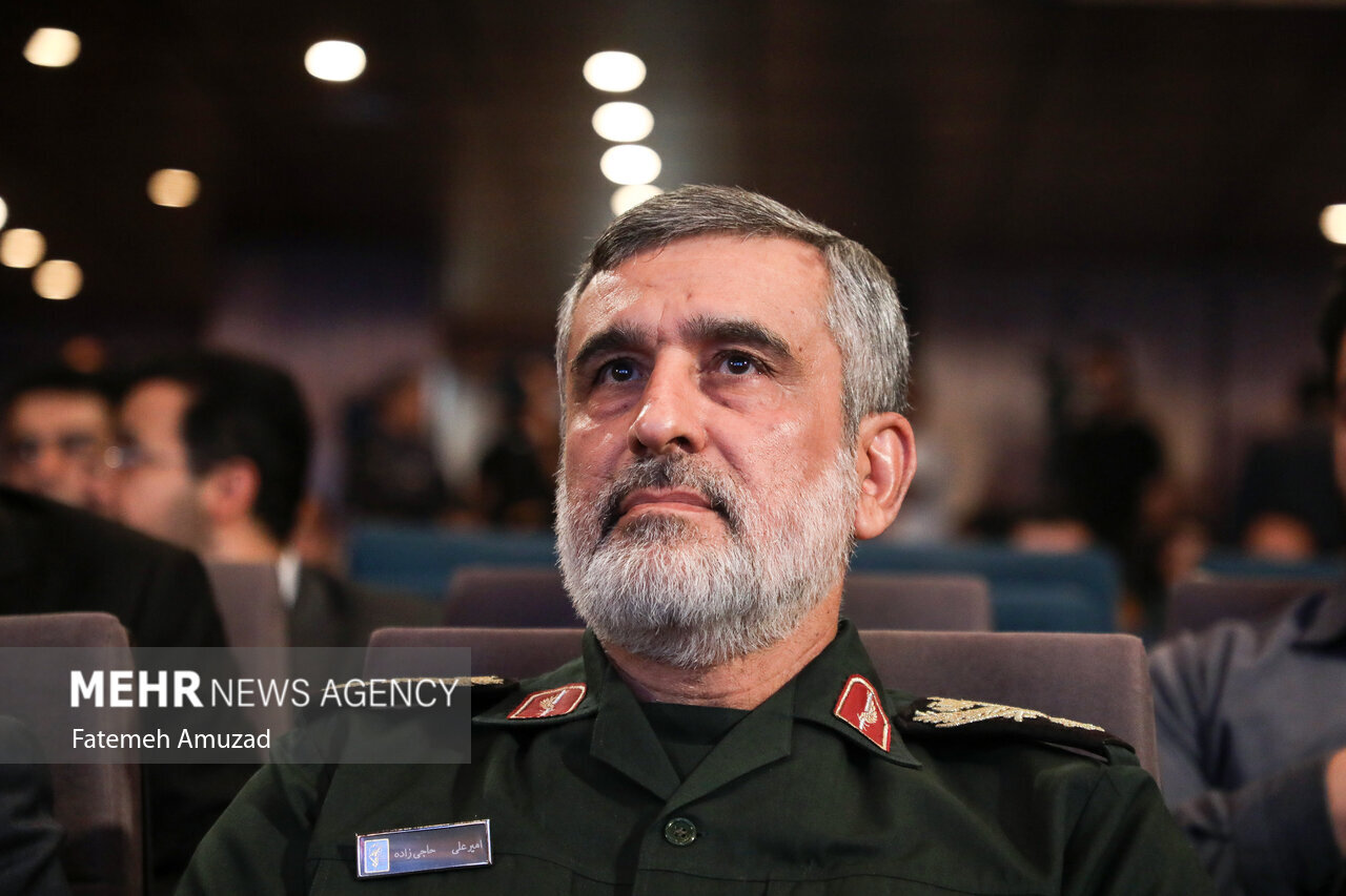 زندگی در بُرد بلند/ مردی که آسمان ایران را مسلح کرد