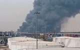 سازمان بنادر: اطفای حریق با همه امکانات در حال انجام است