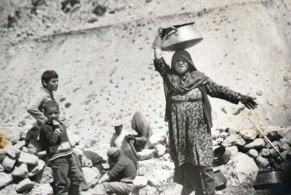 زندگی زنان عشایر مهدیشهر، رنجی نادیده میان ییلاقها و قشلاقها زندگی زنان عشایر مهدیشهر، رنجی نادیده میان ییلاقها و قشلاقها