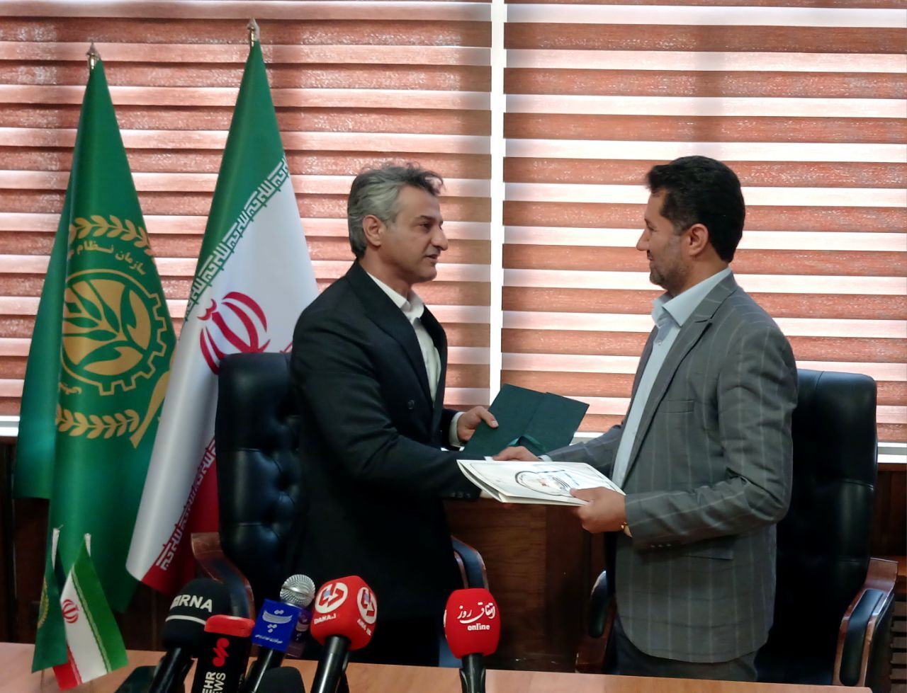 امضای تفاهم نامه سپاه سیدالشهدا ونظام مهندسی استان تهران باهدف اشتغال سربازان وظیفه امضای تفاهم نامه سپاه سیدالشهدا ونظام مهندسی استان تهران باهدف اشتغال سربازان وظیفه