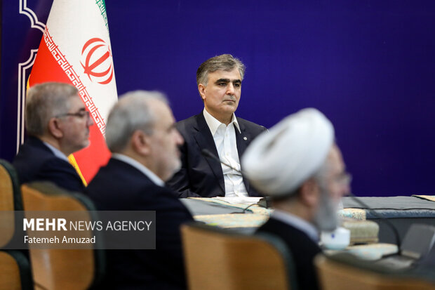 رئیس‌ کل بانک مرکزی ایران عازم عمان شد