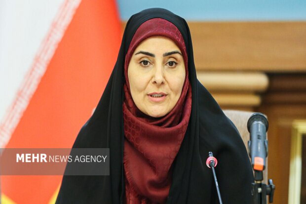وزیر راه: به زودی سوت قطار رشت – آستارا به صدا در می‌آید