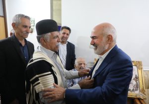 قدردانی استاندار خوزستان از شهروند گتوندی که موجب تقویت شور انتخاباتی شد قدردانی استاندار خوزستان از شهروند گتوندی که موجب تقویت شور انتخاباتی شد