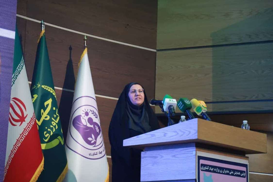 معاون وزیر جهاد کشاورزی تاکید کرد:
بهرهگیری از منابع حاصل از عوارض واردات برای کاهش نرخ سود بانکی و حمایت از طرحهای کشاورزی معاون وزیر جهاد کشاورزی تاکید کرد:
بهرهگیری از منابع حاصل از عوارض واردات برای کاهش نرخ سود بانکی و حمایت از طرحهای کشاورزی