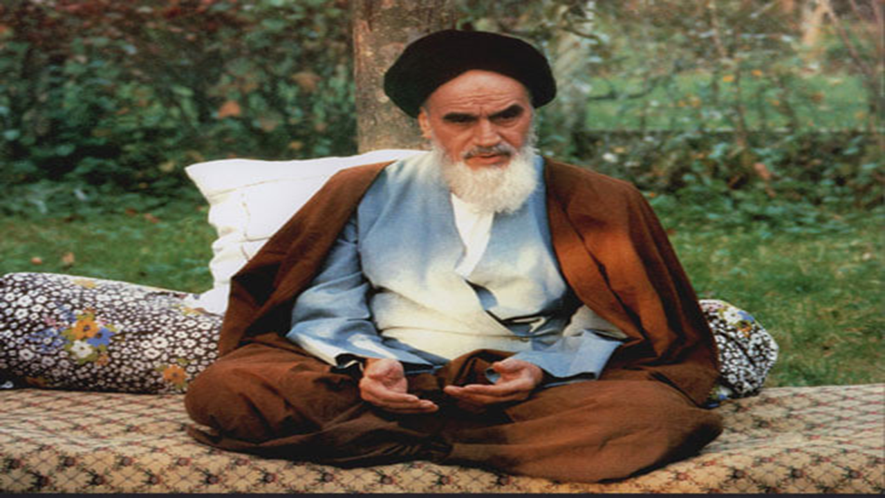 امام ماه محرم نوفل لوشاتو را چگونه آغاز کرد؟ امام ماه محرم نوفل لوشاتو را چگونه آغاز کرد؟