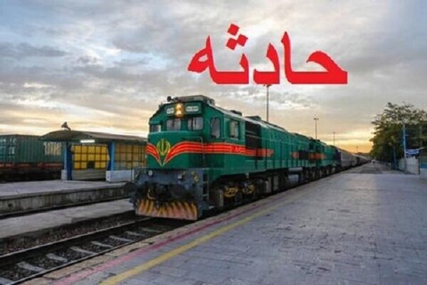 خروج ۱۲ واگن باری از ریل؛ خط آهن شمال-جنوب مسدود شد