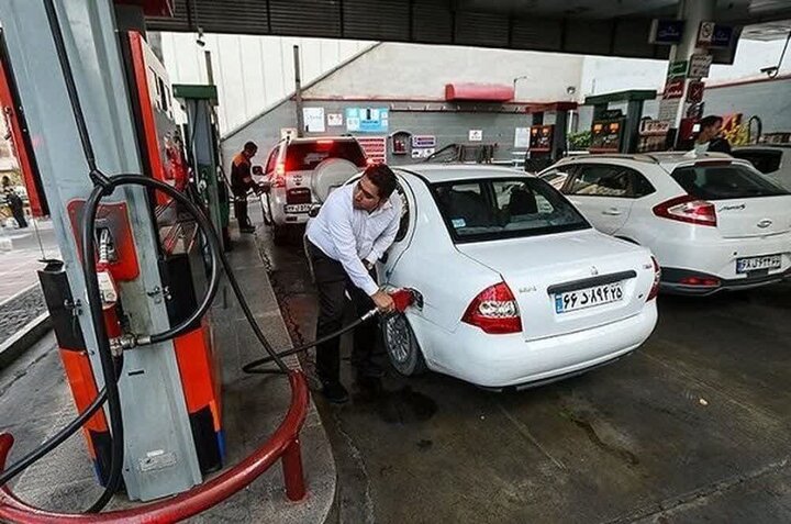 بازدید میدانی وزیر نفت از جایگاههای سوخت بازدید میدانی وزیر نفت از جایگاههای سوخت