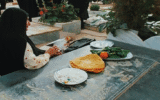 خیرات؛ کلیدی برای آرامش زندگان و شادی درگذشتگان خیرات؛ کلیدی برای آرامش زندگان و شادی درگذشتگان