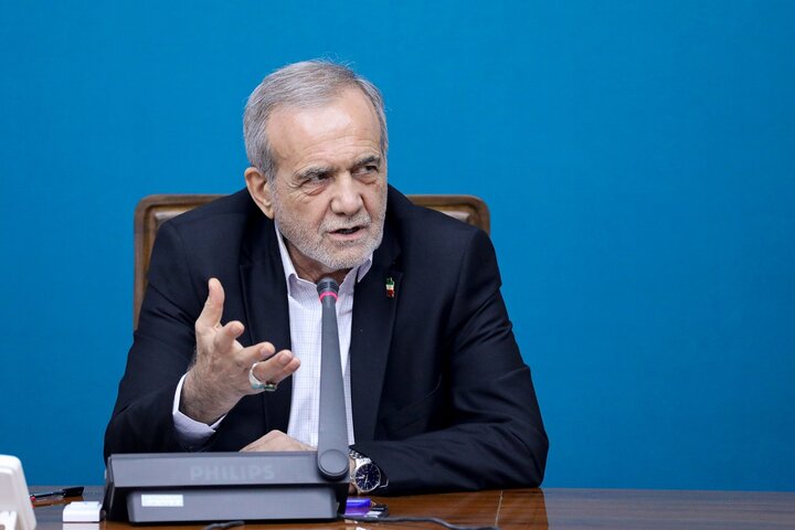 پزشکیان: اگر منابع داشتیم همین امروز پایتخت را به جنوب انتقال می‌دادیم