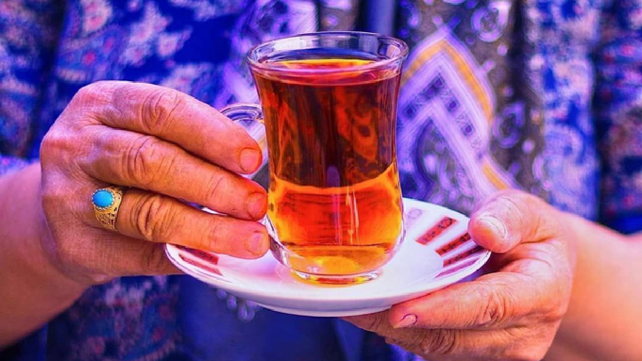 مادربزرگ‌ها و جشنِ قاشق‌ها و قصه‌ها