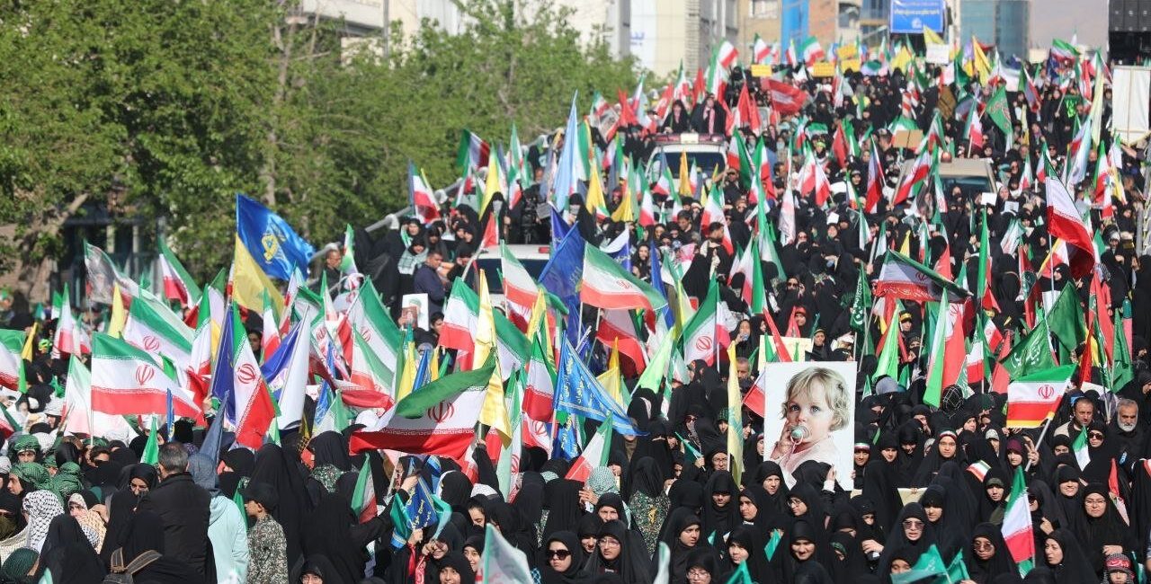 دختران جان‌فدای ایران؛ از رزمایش اقتدار تا خط‌ونشان برای دشمنان
