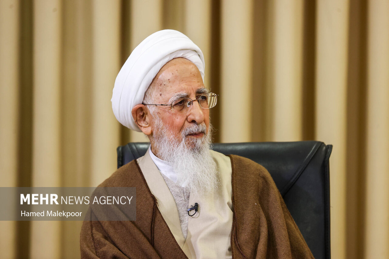 مذاکره با مستکبر تمنای محال است