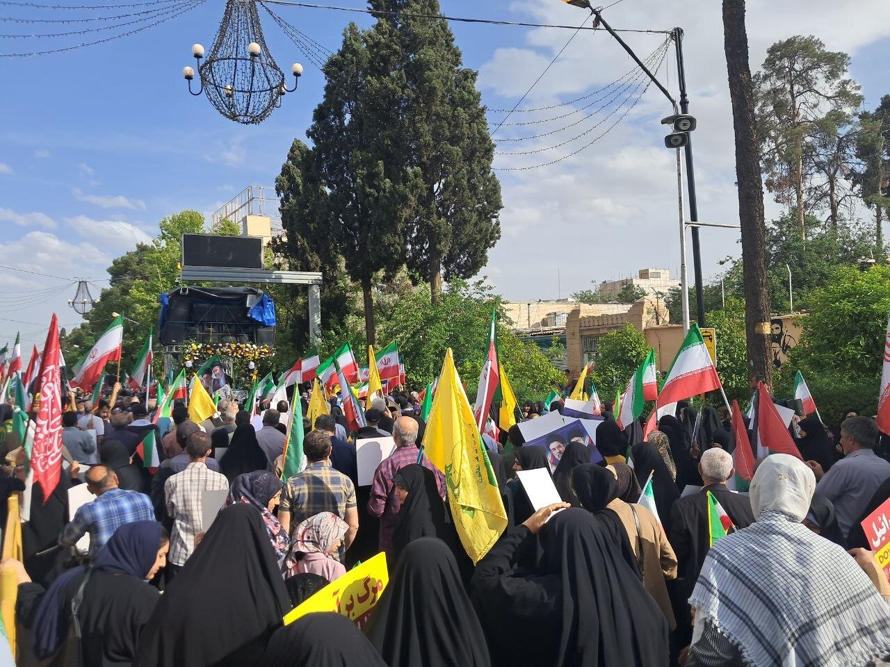 اجتماع امام رضایی‌ها در سراسر ایران؛ بیعت رضویون با رهبر انقلاب