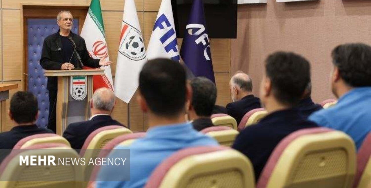 پزشکیان: امیدواریم با اقتدار پرچم پرافتخار ایران را به اهتزاز درآورید