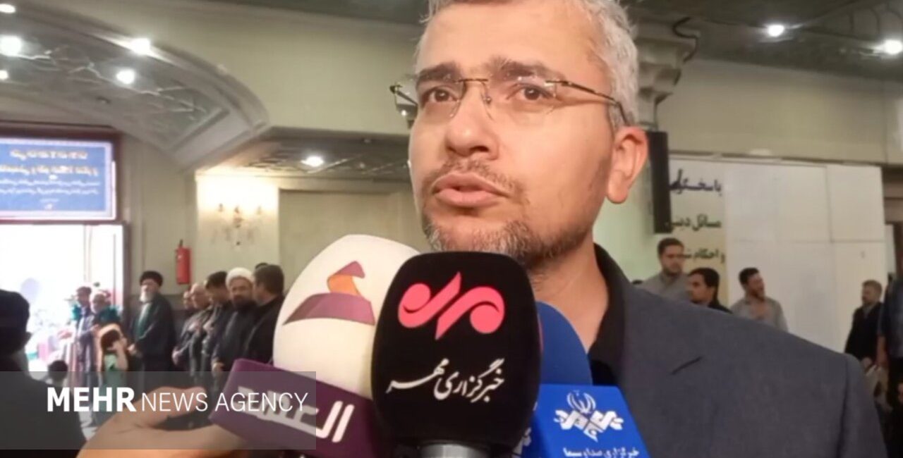 رضایی: آمریکا شرایط ایران را بپذیرد یا تسلیم موشک‌های ما شود