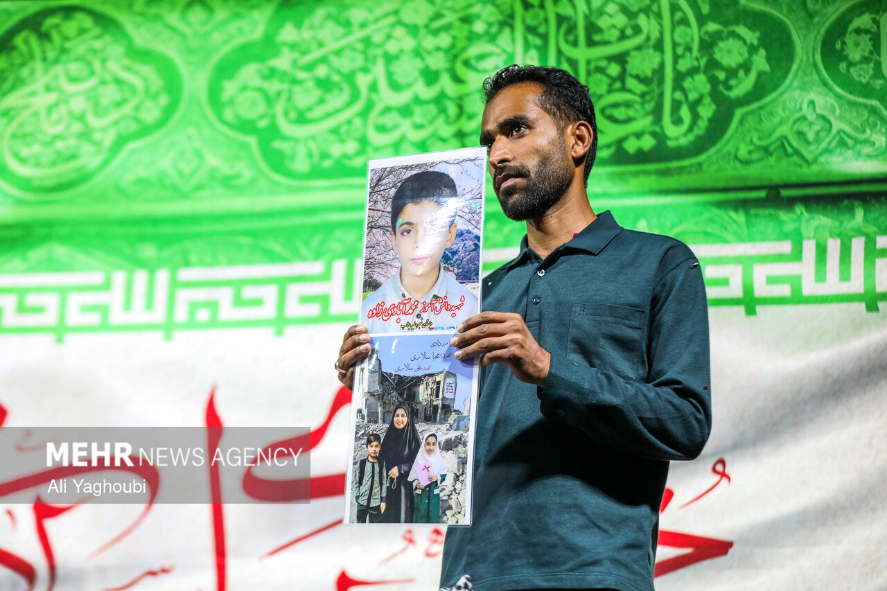 مدرسه‌ای رو به آسمان؛ شهدای میناب نباید فراموش شوند