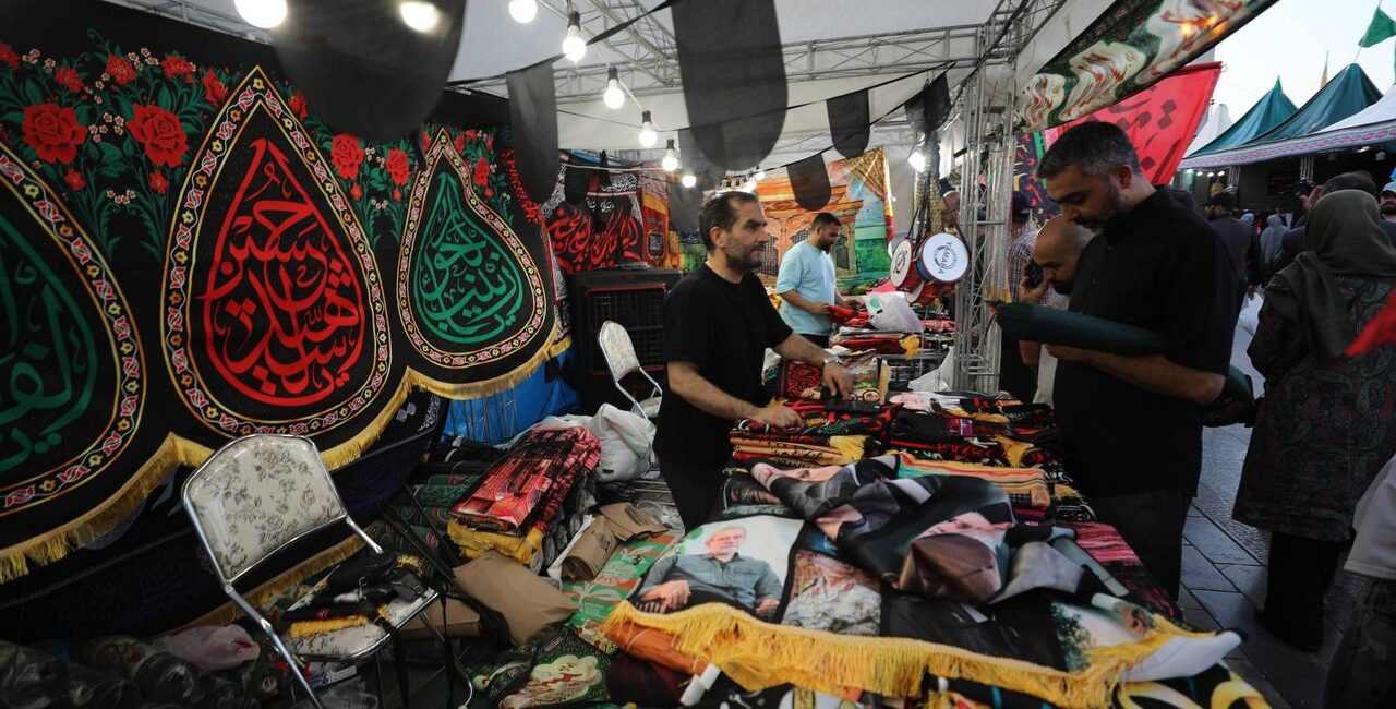 «عطر سیب» تجلی روضه و حرم در یک میدان