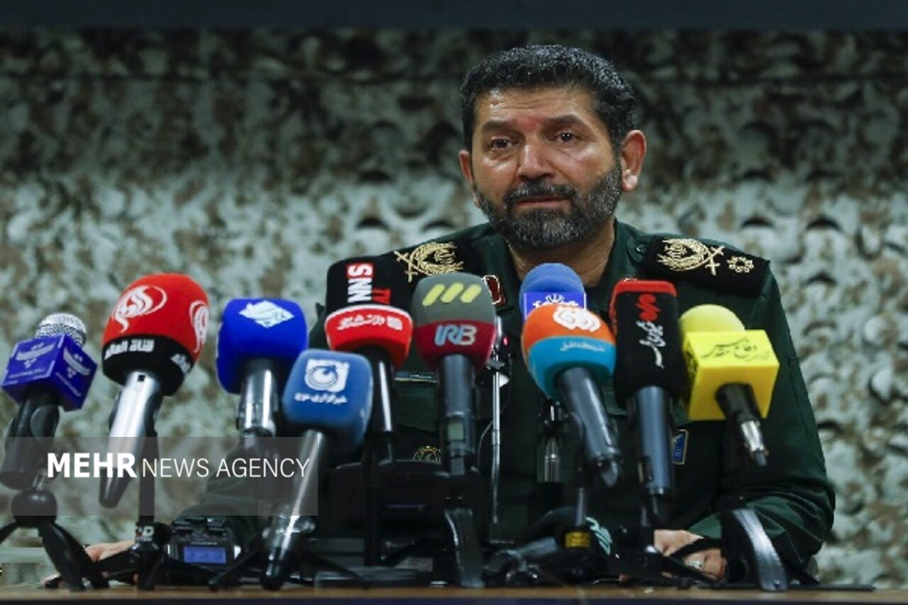 حسن‌زاده: روز تشییع پیکر مطهر رهبر شهید انقلاب تهران تعطیل خواهد بود