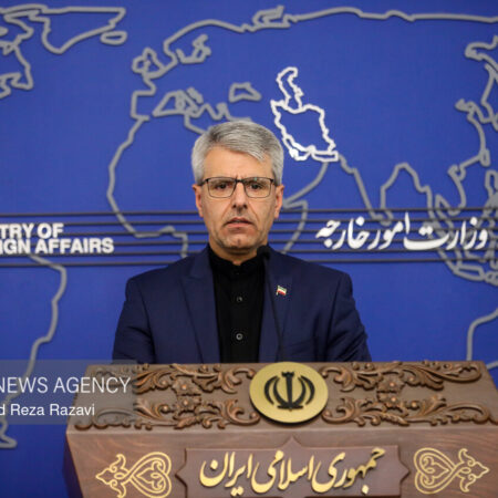 حضور مهمانان خارجی از حدود ۱۰۰ کشور در آیین وداع با پیکر رهبر شهید