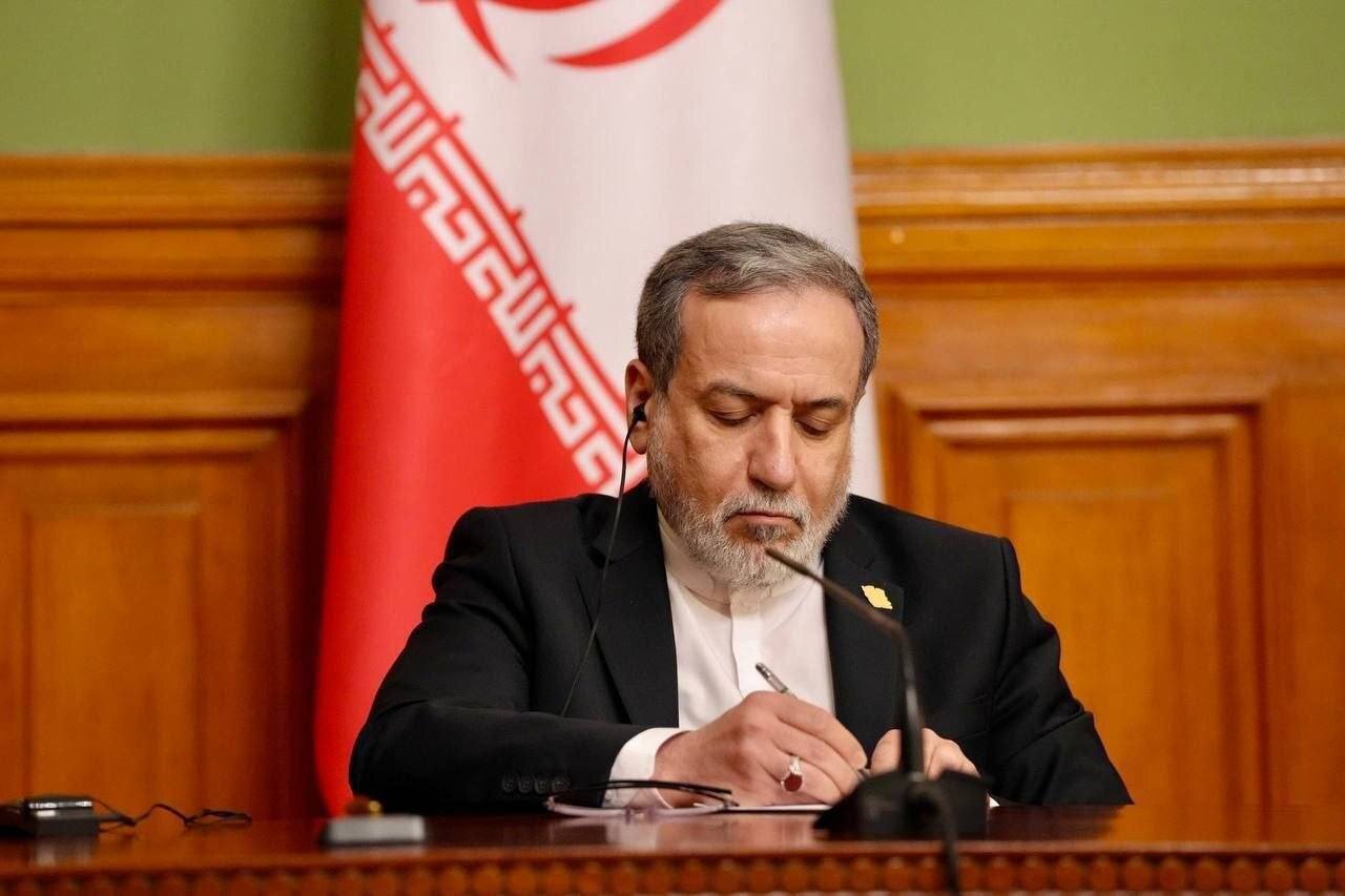  میراث شکوه؛ یادگار اندیشه رهبر شهید در سیاست خارجی