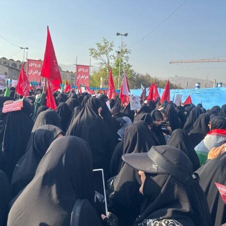 مراسم بزرگداشت رهبر شهید انقلاب در مصلای امام خمینی برگزار شد