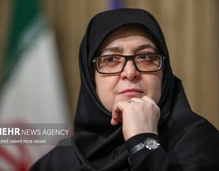 مهاجرانی: برنامه‌ای برای افزایش قیمت بنزین وجود ندارد