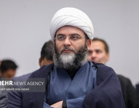 حجت‌الاسلام قمی: مردم غیور جنوب، شعارهای ما را در عمل زندگی می‌کنند