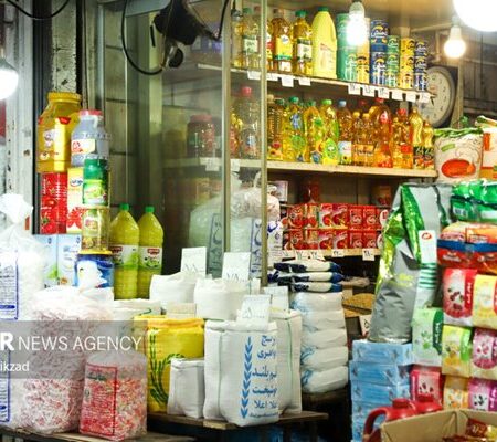 واردات کالاهای اساسی از همه گمرکات کشور مجاز شد