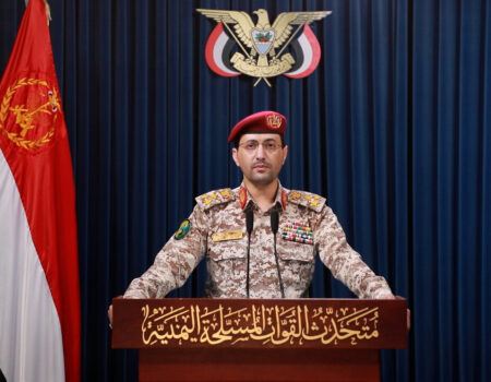 یحیی سریع: مرکز تجمع دشمن را هدف قرار دادیم؛ معادله جدید یمنی‌ها
